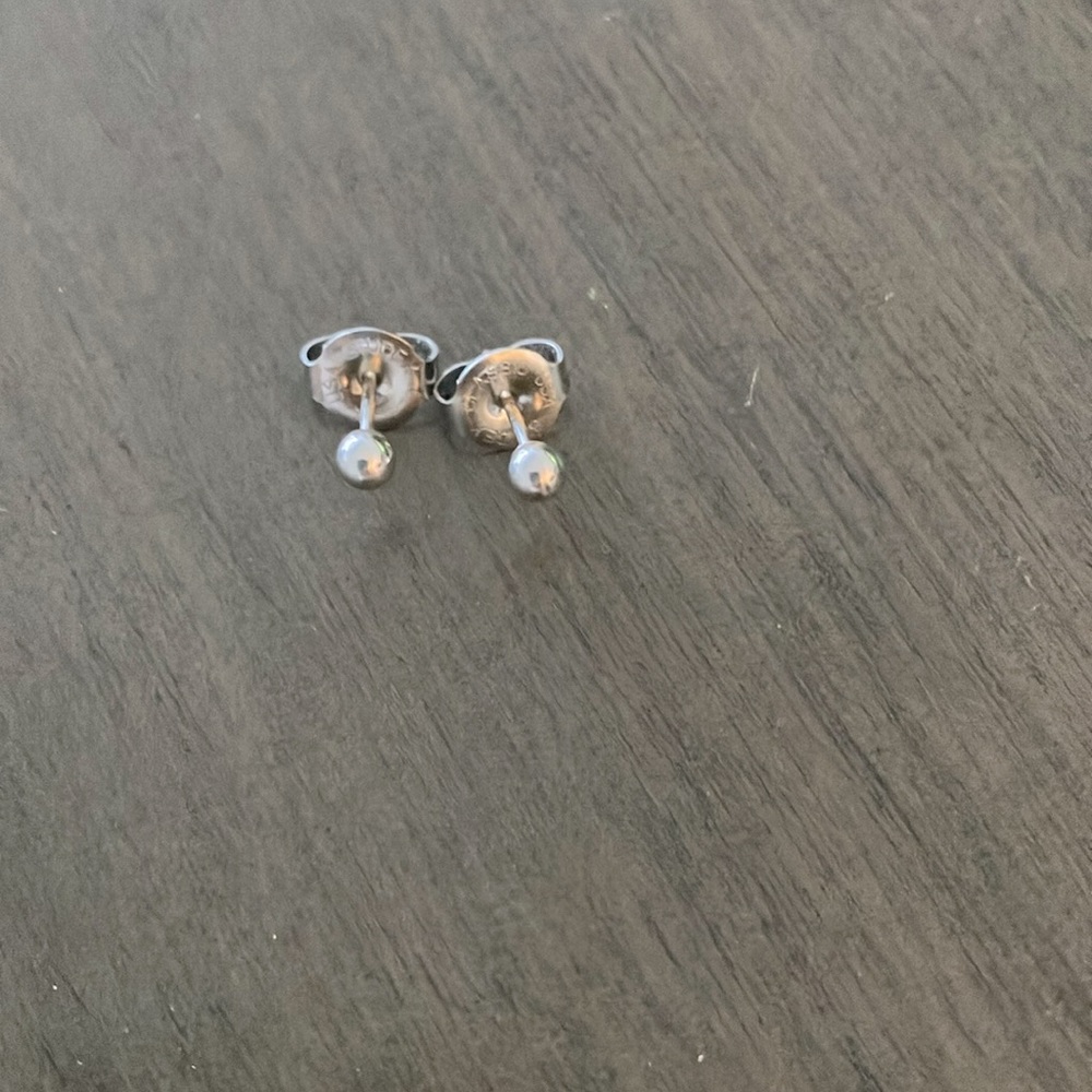 14k white gold piercing earring studs